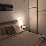 아파트 Areos De Cabio *