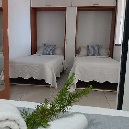 Areos De Cabio Appartement *