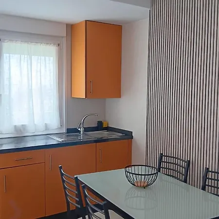 Apartamento Areos De Cabío *