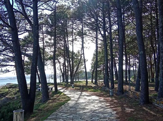 Lägenhet Areos De Cabio